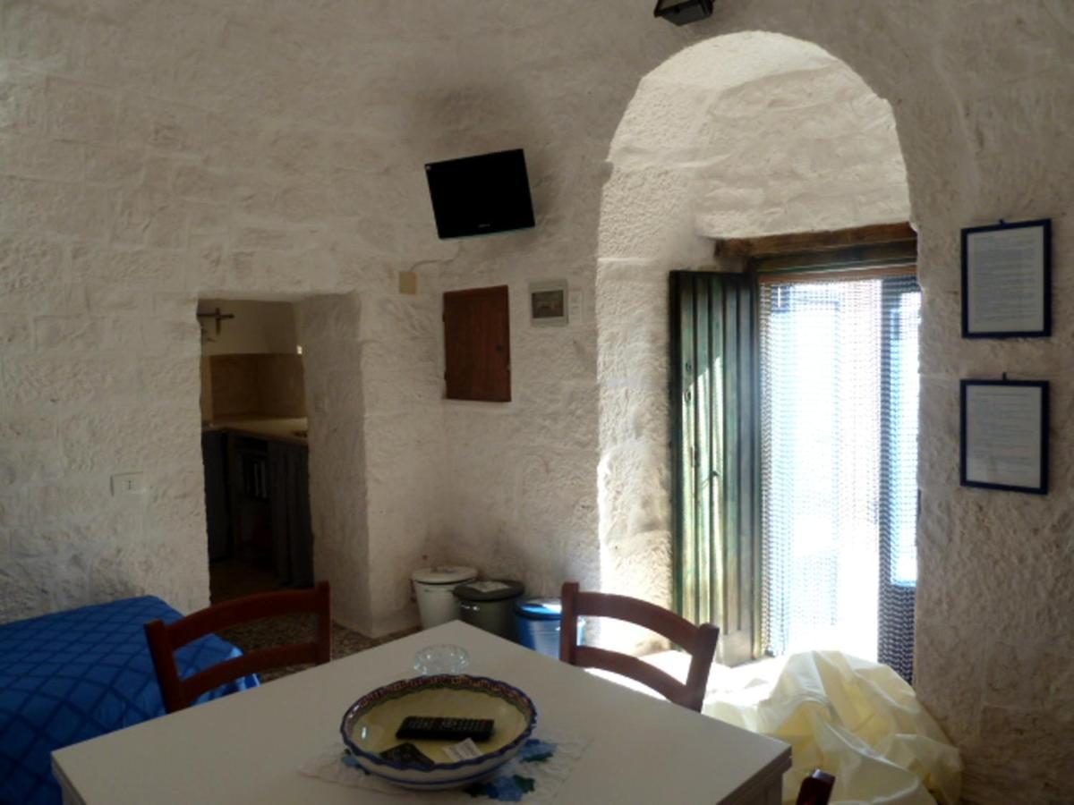 Il Piccolo Trullo Guest House Cisternino Exterior photo